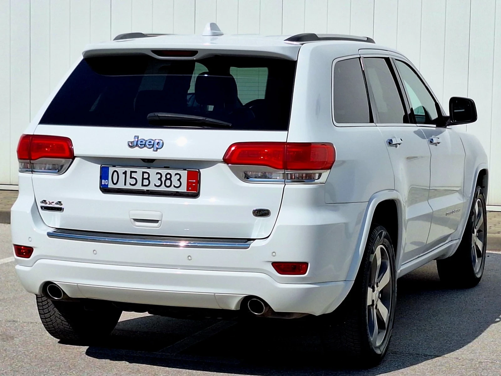 Jeep Grand cherokee OVERLAND 3.0CRD СЕРВ.ДОКУМЕНТИ РЕАЛЕН ПРОБЕГ  - изображение 4