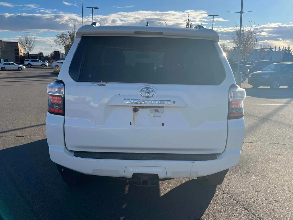 Toyota 4runner * SR5 * CARFAX * БЕЗ ПЪРВОНАЧАЛНА ВНОСКА - изображение 4