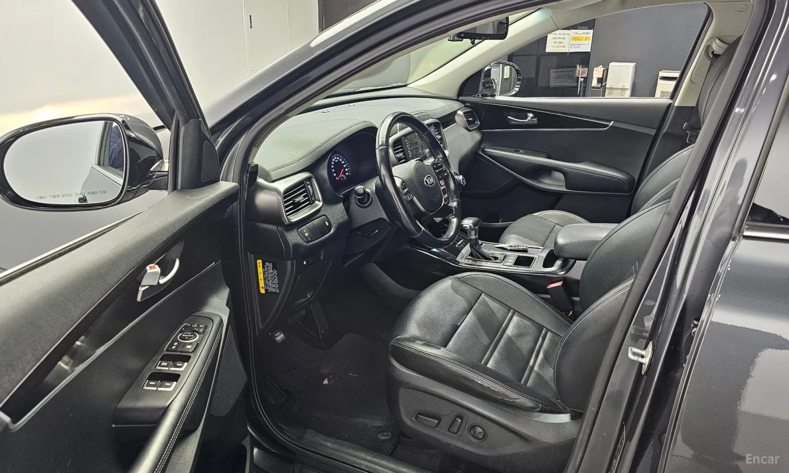 Kia Sorento 2.0 4WD, снимка 5 - Автомобили и джипове - 54250455