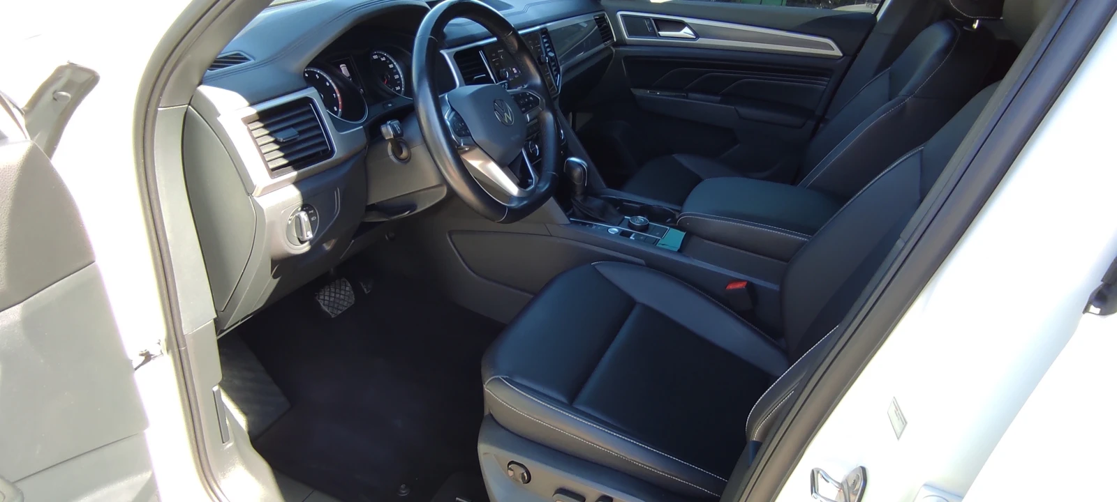 VW Atlas CROSS-SPOR: 4-MOTION: FULL OPTION!!!, снимка 12 - Автомобили и джипове - 54344584
