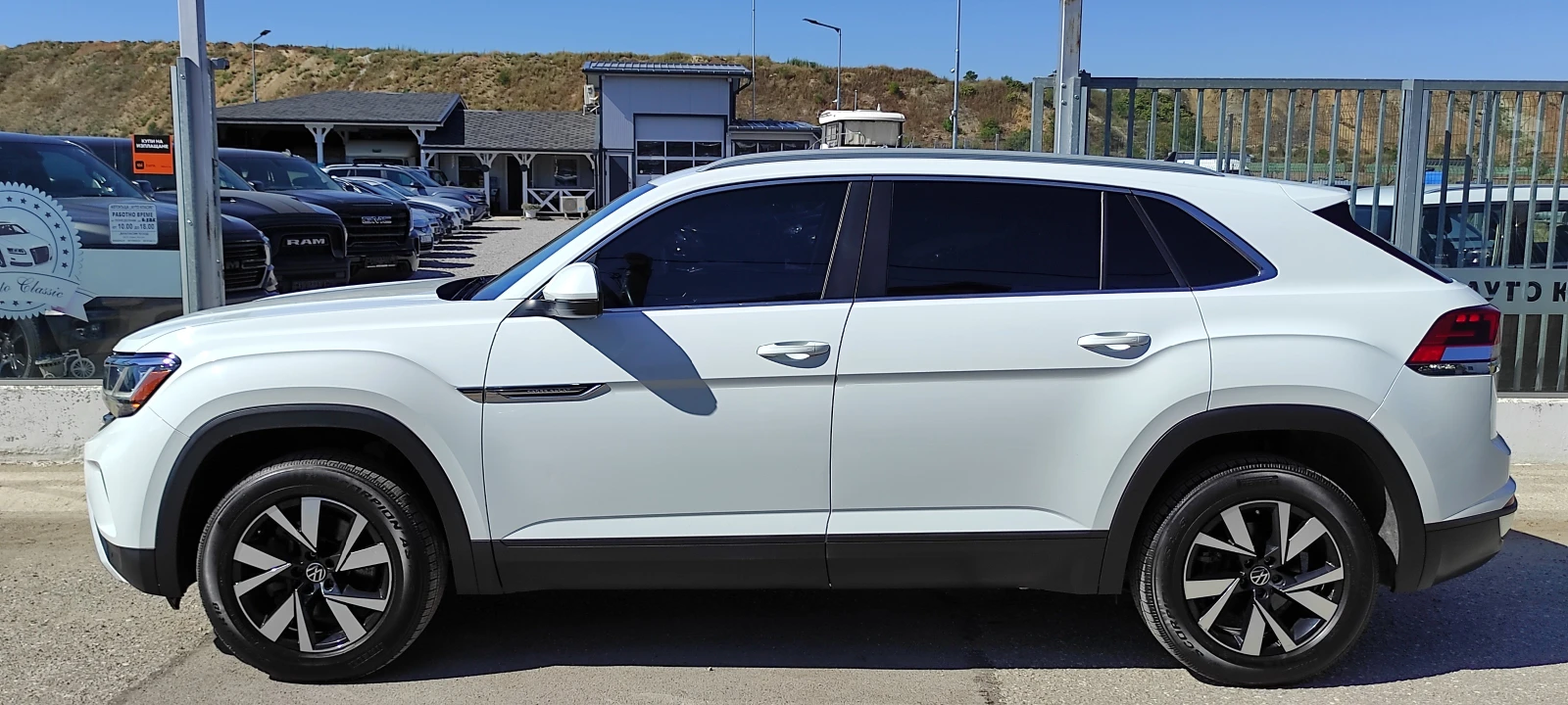 VW Atlas CROSS-SPOR: 4-MOTION: FULL OPTION!!!, снимка 8 - Автомобили и джипове - 54344584