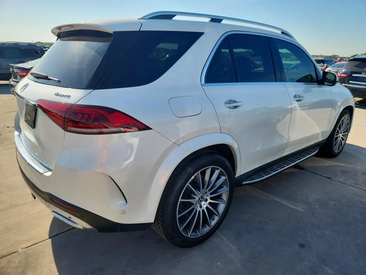Mercedes-Benz GLE 350 4MATIC, снимка 5 - Автомобили и джипове - 54697800