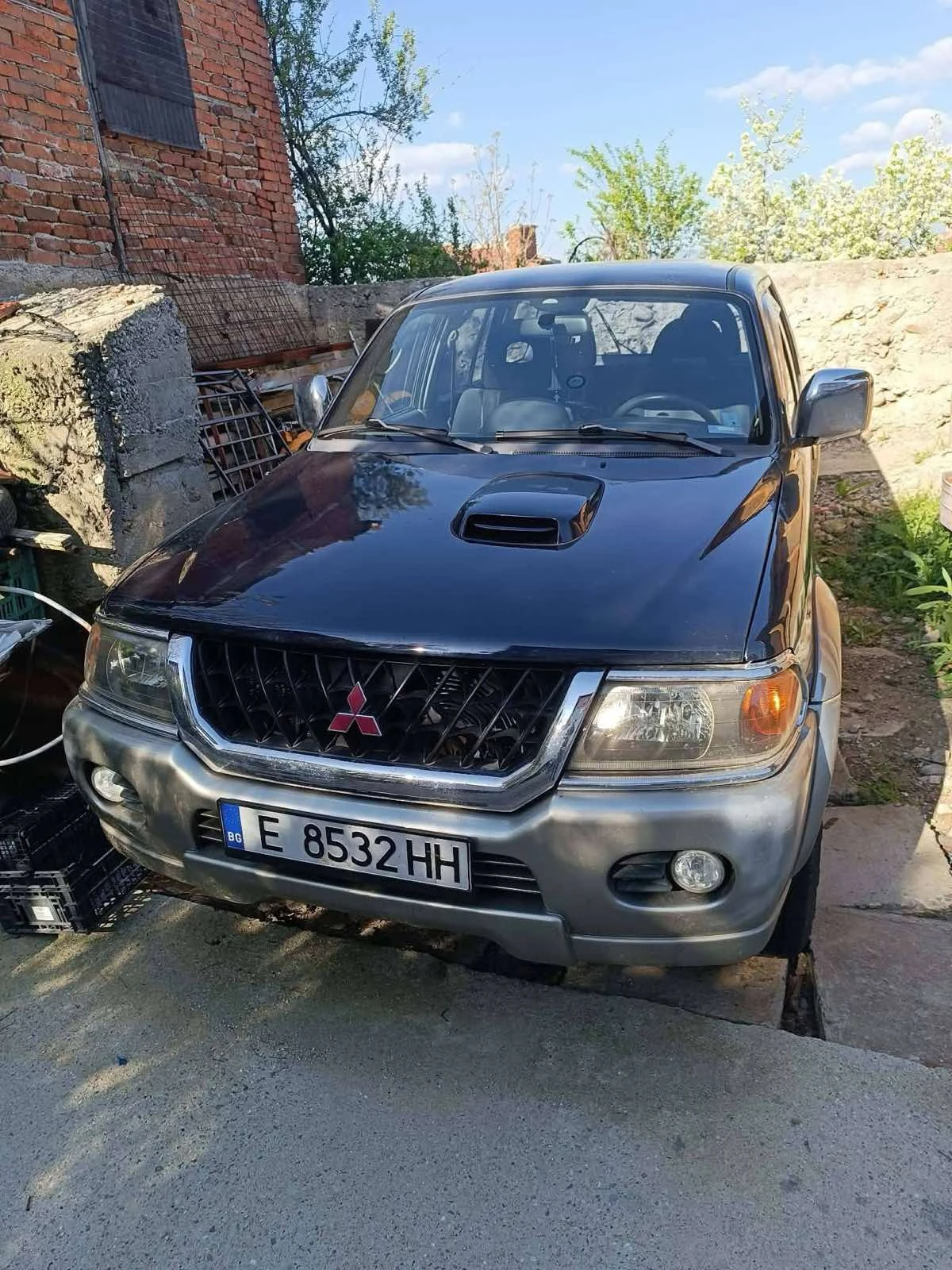 Mitsubishi Pajero sport 2.5tdi-4x4, снимка 2 - Автомобили и джипове - 54702579