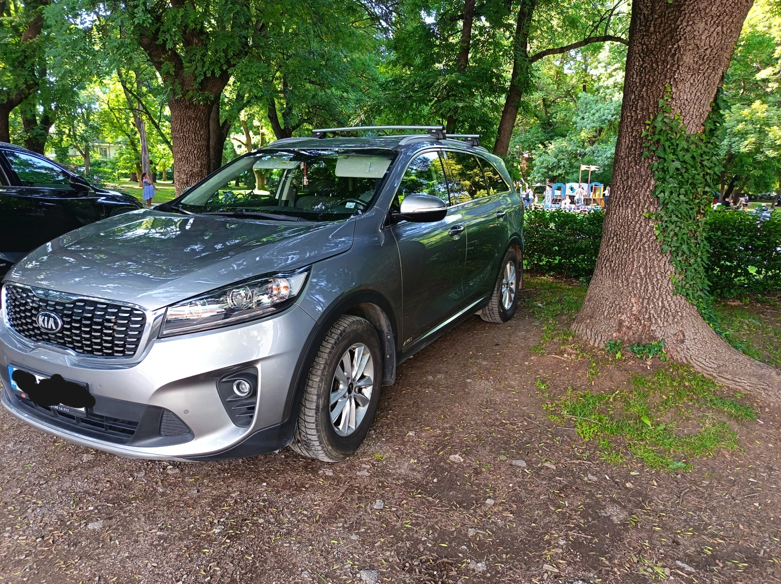 Kia Sorento UM  2.2 200кс. 7 места, снимка 4 - Автомобили и джипове - 54829130