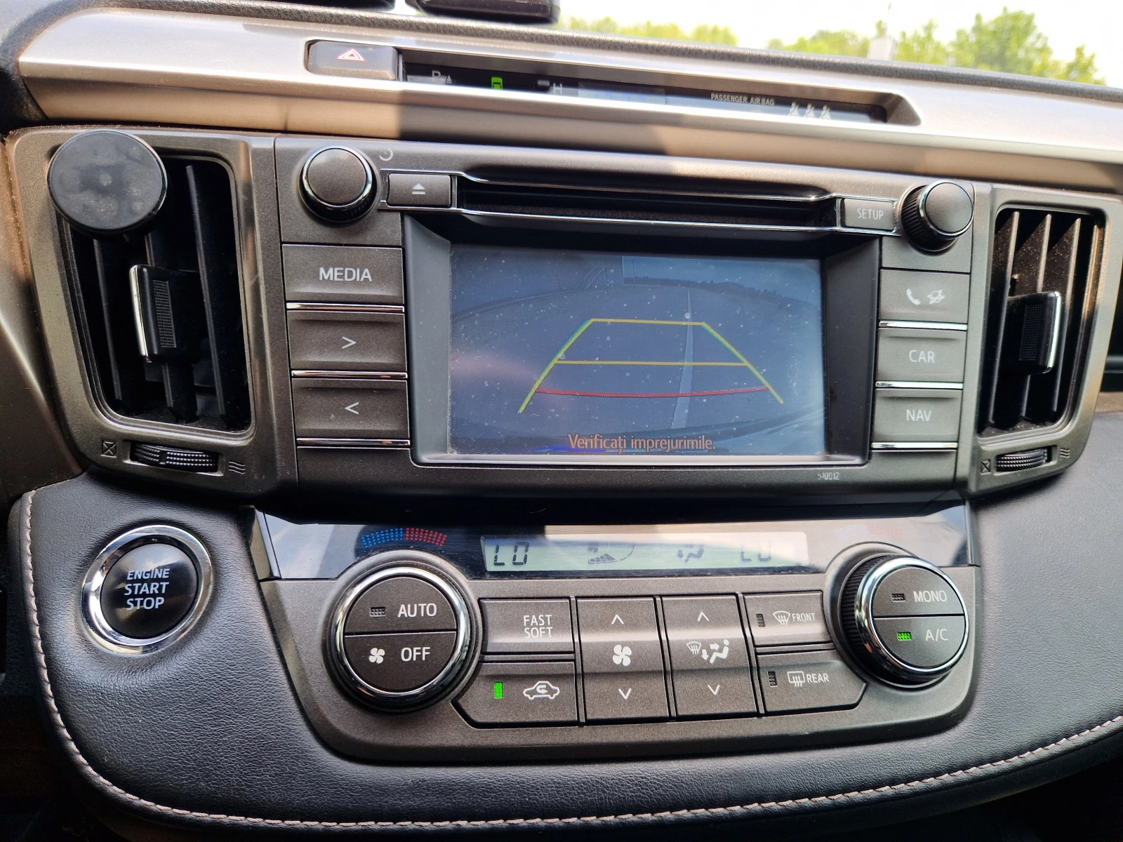 Toyota Rav4 4x4  D4D Камера Подгрев, снимка 13 - Автомобили и джипове - 55124377