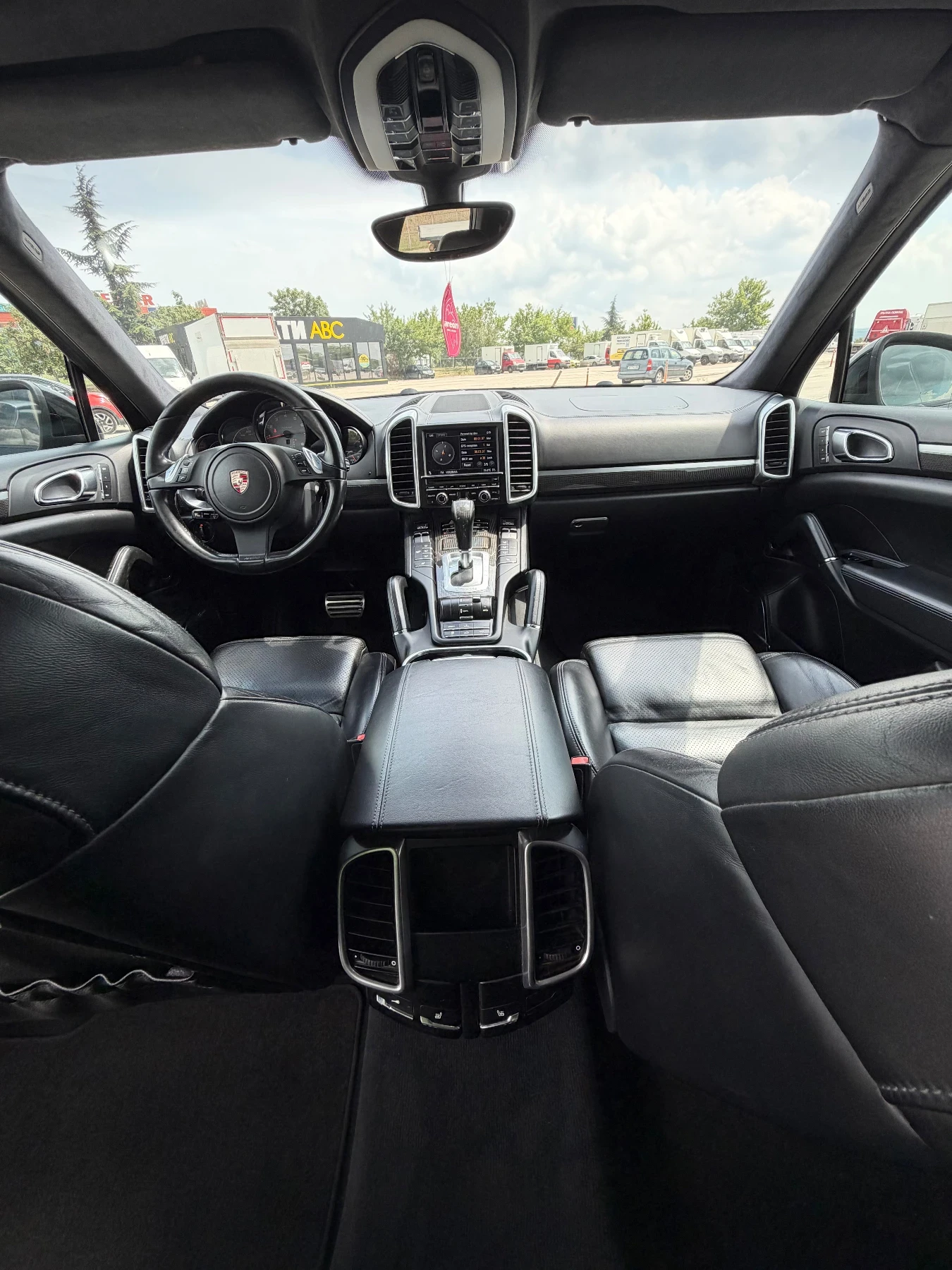 Porsche Cayenne 3.0 S, снимка 9 - Автомобили и джипове - 55544678