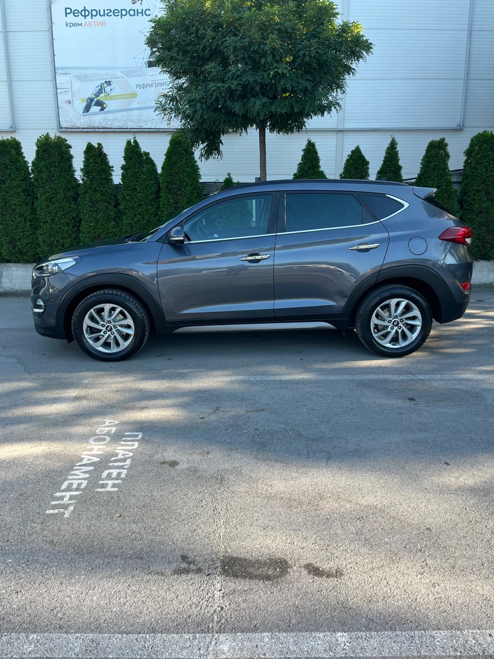 Hyundai Tucson 2.0 CRDI 136 kc 4x4, снимка 4 - Автомобили и джипове - 55693958
