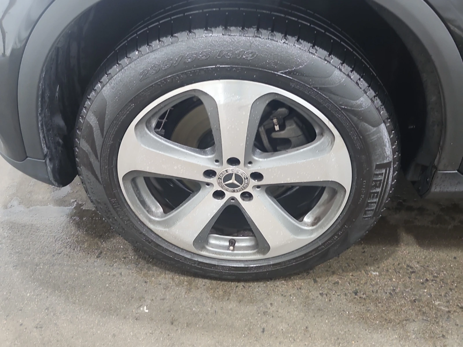 Mercedes-Benz GLC 300 АВТОКРЕДИТ, ПАНО, снимка 6 - Автомобили и джипове - 55769729