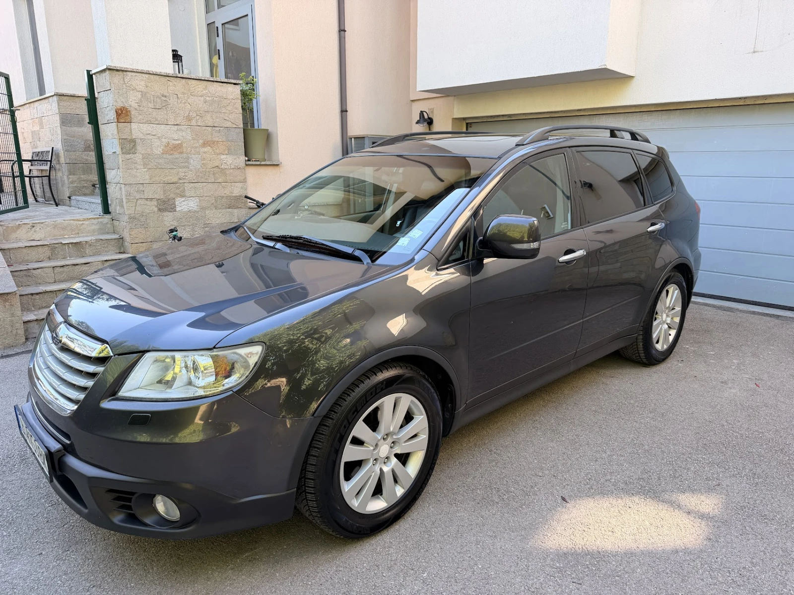 Subaru B10 Tribeka 3.6 H6 AWD   7 места   Газ/Бензин