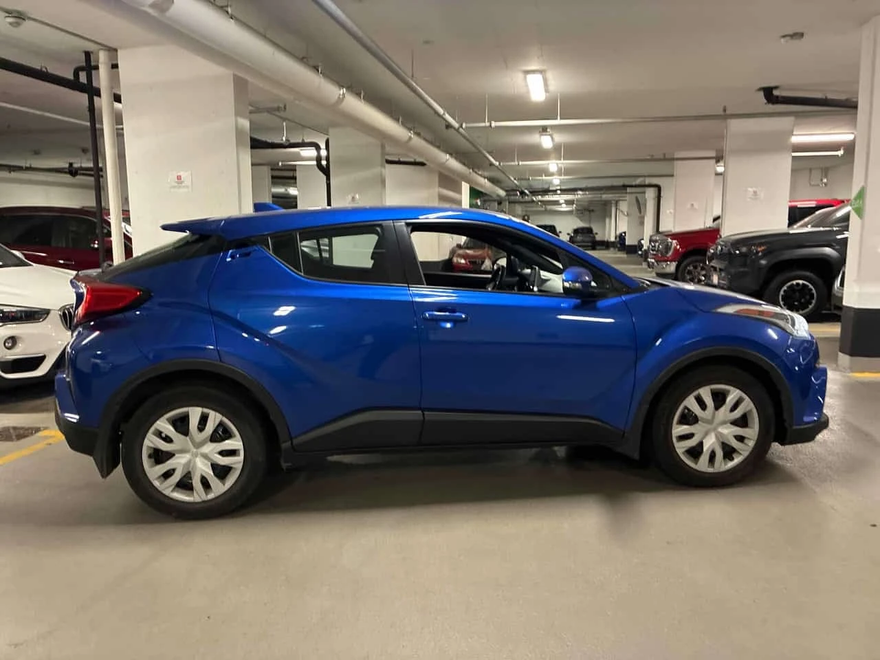 Toyota C-HR * FWD * CARFAX * ����� �� ����������� *  | Mobile.bg � ����������� 3
