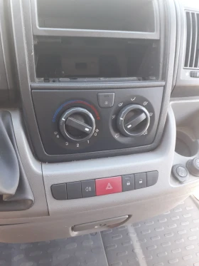 Peugeot Boxer 2.2HDI клима и макси, снимка 11