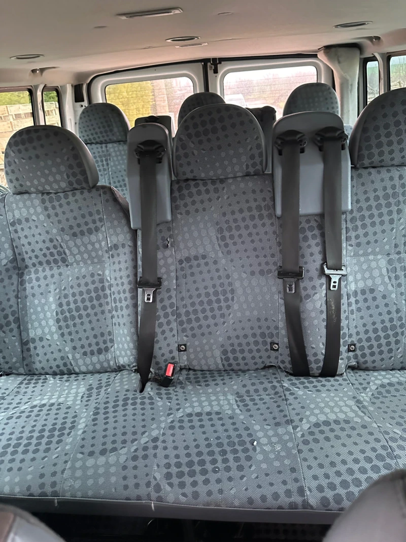 Ford Transit 100T330 8+ 1 Климатик, снимка 7 - Бусове и автобуси - 53306592