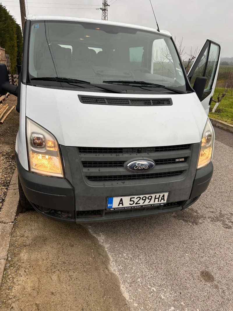 Ford Transit 100T330 8+ 1 Климатик, снимка 10 - Бусове и автобуси - 53306592
