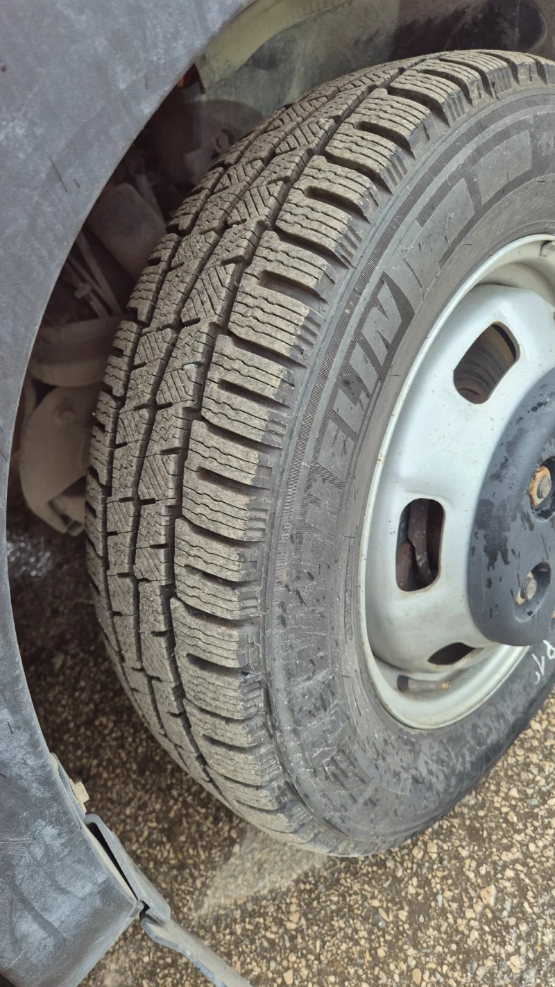 Iveco Daily 35c17* HI-MATIC* ШВЕЙЦАРИЯ* , снимка 4 - Бусове и автобуси - 53526426