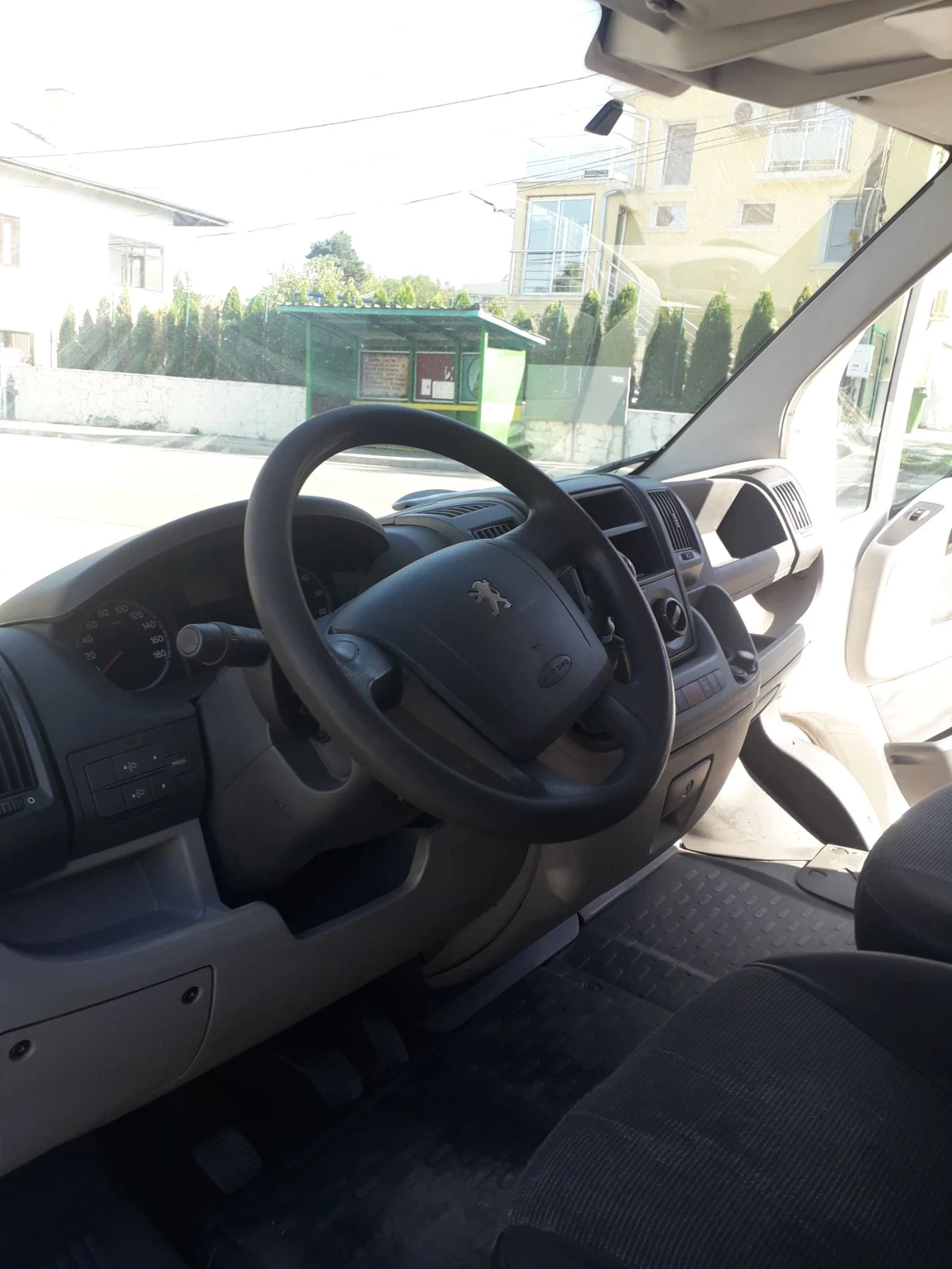 Peugeot Boxer 2.2HDI клима и макси, снимка 9 - Бусове и автобуси - 55848391