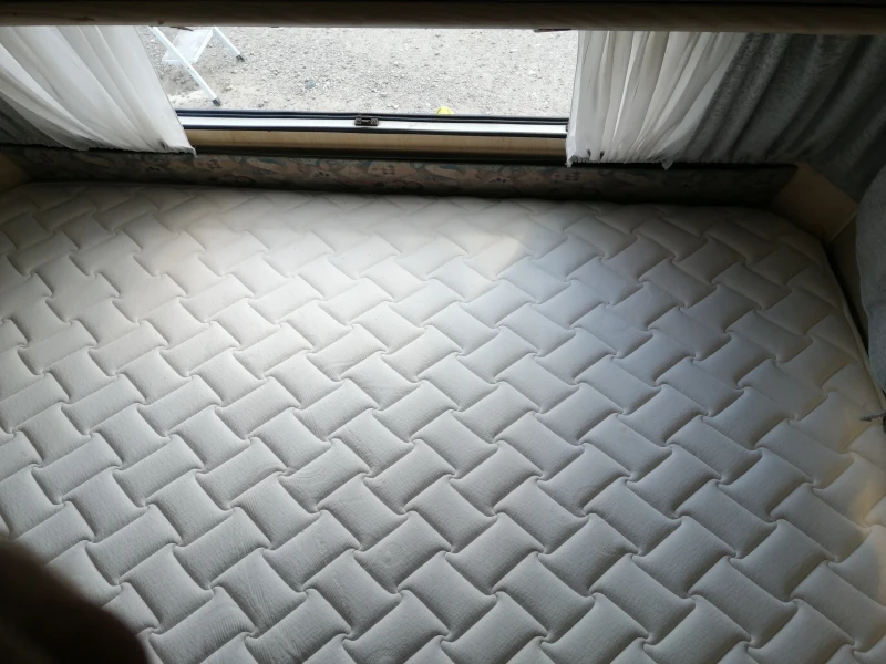 Каравана Dethleffs, снимка 7 - Каравани и кемпери - 52436012