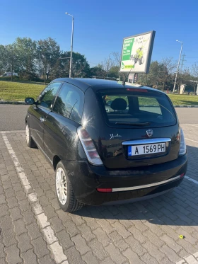 Lancia Ypsilon 1.4 Заводска газ, снимка 2