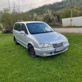 Hyundai Trajet 2.0 i 16V (136 Hp), снимка 3