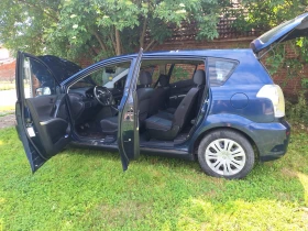 Toyota Corolla verso, снимка 7