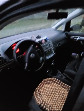 VW Touran 2.0 Ecofuel , снимка 7