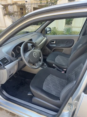 Renault Clio Symbol 1, 6 I - 4000 лв. - 62542733 11