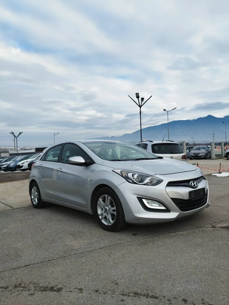 Hyundai I30 1.4CRDI E5b, снимка 2 - Автомобили и джипове - 48800284