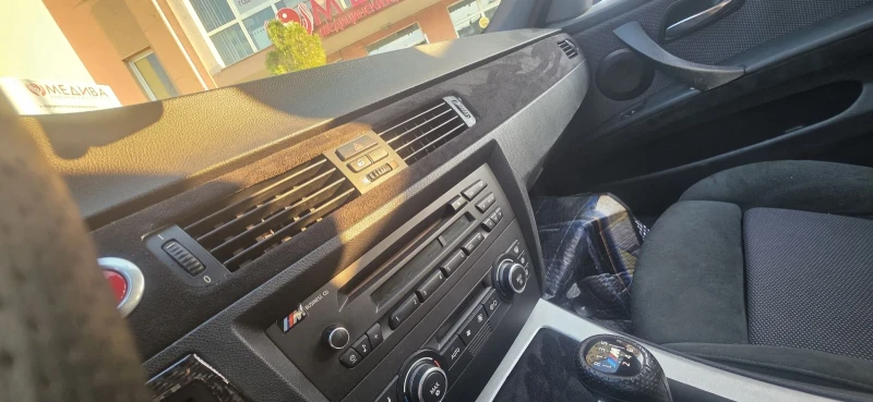 BMW 320 ///M Sport , снимка 12 - Автомобили и джипове - 52648683