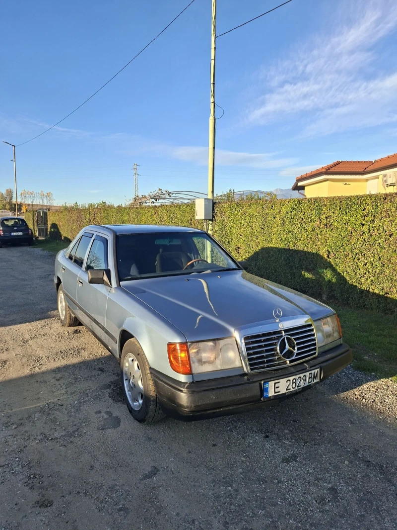 Mercedes-Benz 124