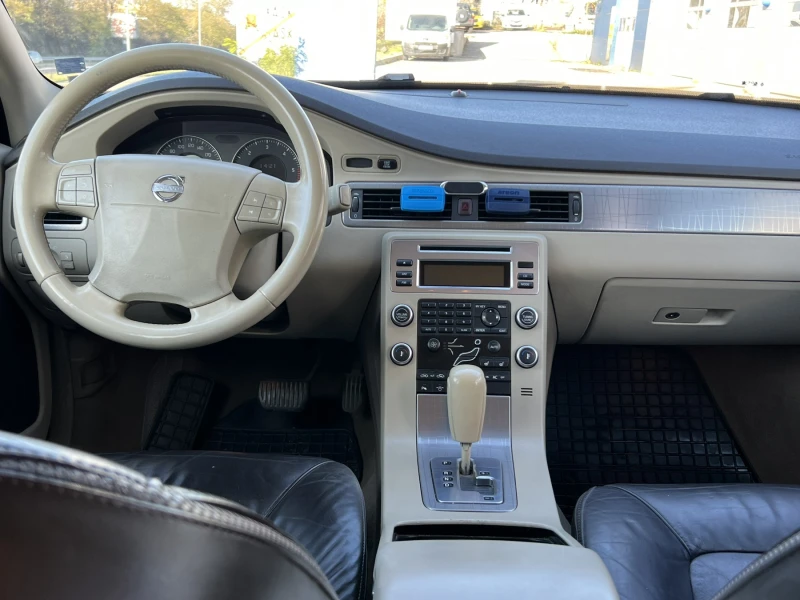 Volvo Xc70 D5 4X4, снимка 6 - Автомобили и джипове - 52555583