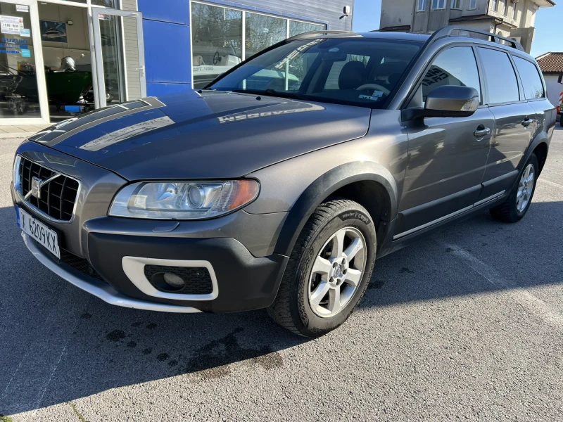 Volvo Xc70 D5 4X4, снимка 2 - Автомобили и джипове - 52555583