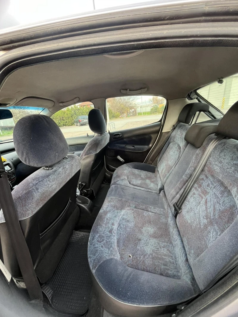 Peugeot 206 ГАЗ, Бензин, снимка 9 - Автомобили и джипове - 52592594