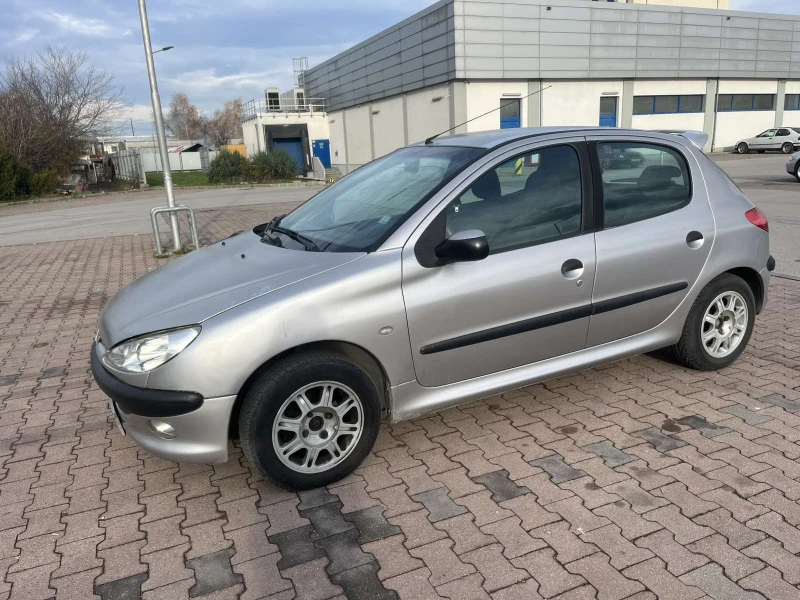 Peugeot 206 ГАЗ, Бензин, снимка 5 - Автомобили и джипове - 52592594