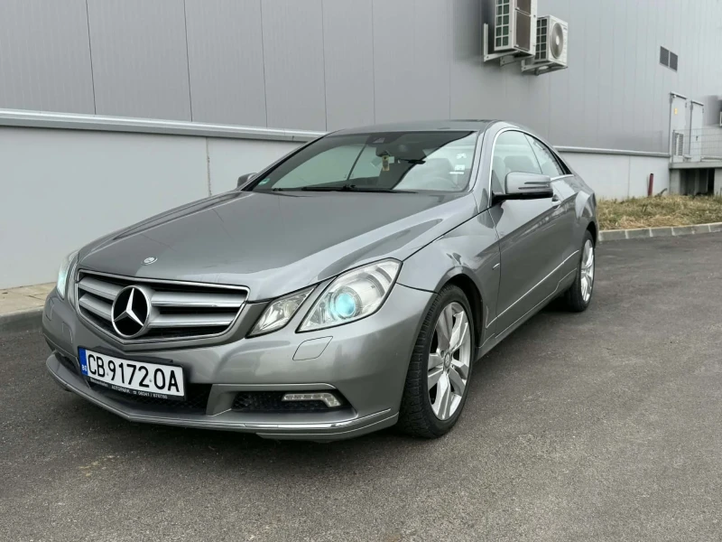 Mercedes-Benz E 350 Купе, снимка 4 - Автомобили и джипове - 53453332