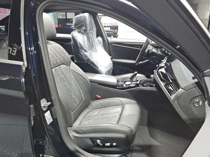 BMW 530 530i M Sport Package| 252�.�. | Mobile.bg � ����������� 12