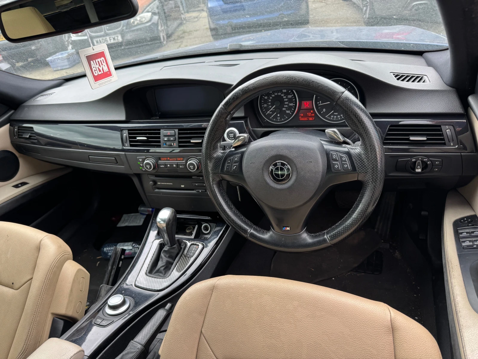 BMW 330 И 258кс - изображение 5