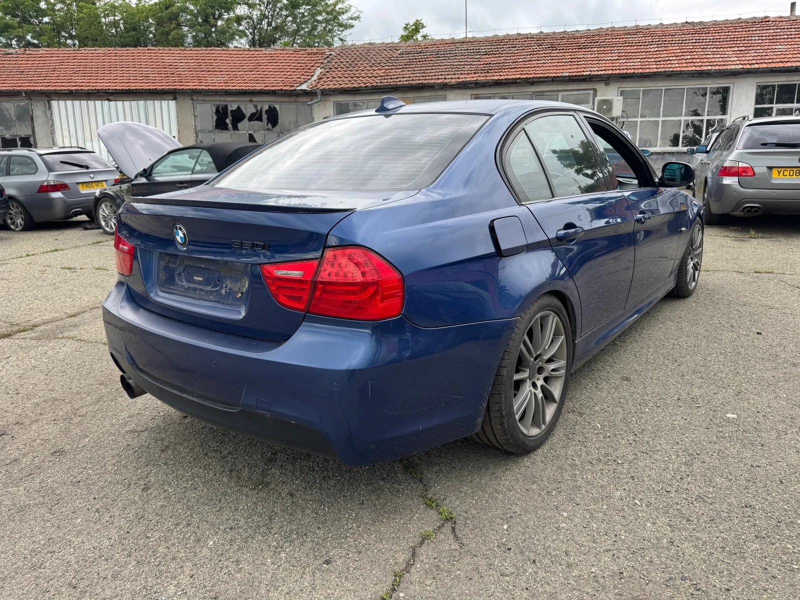 BMW 330 И 258кс - изображение 4