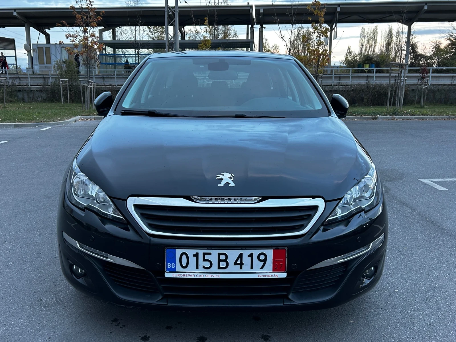 Peugeot 308 * 1.6* BlueHdi* Navi* Avtomatik*  - изображение 2