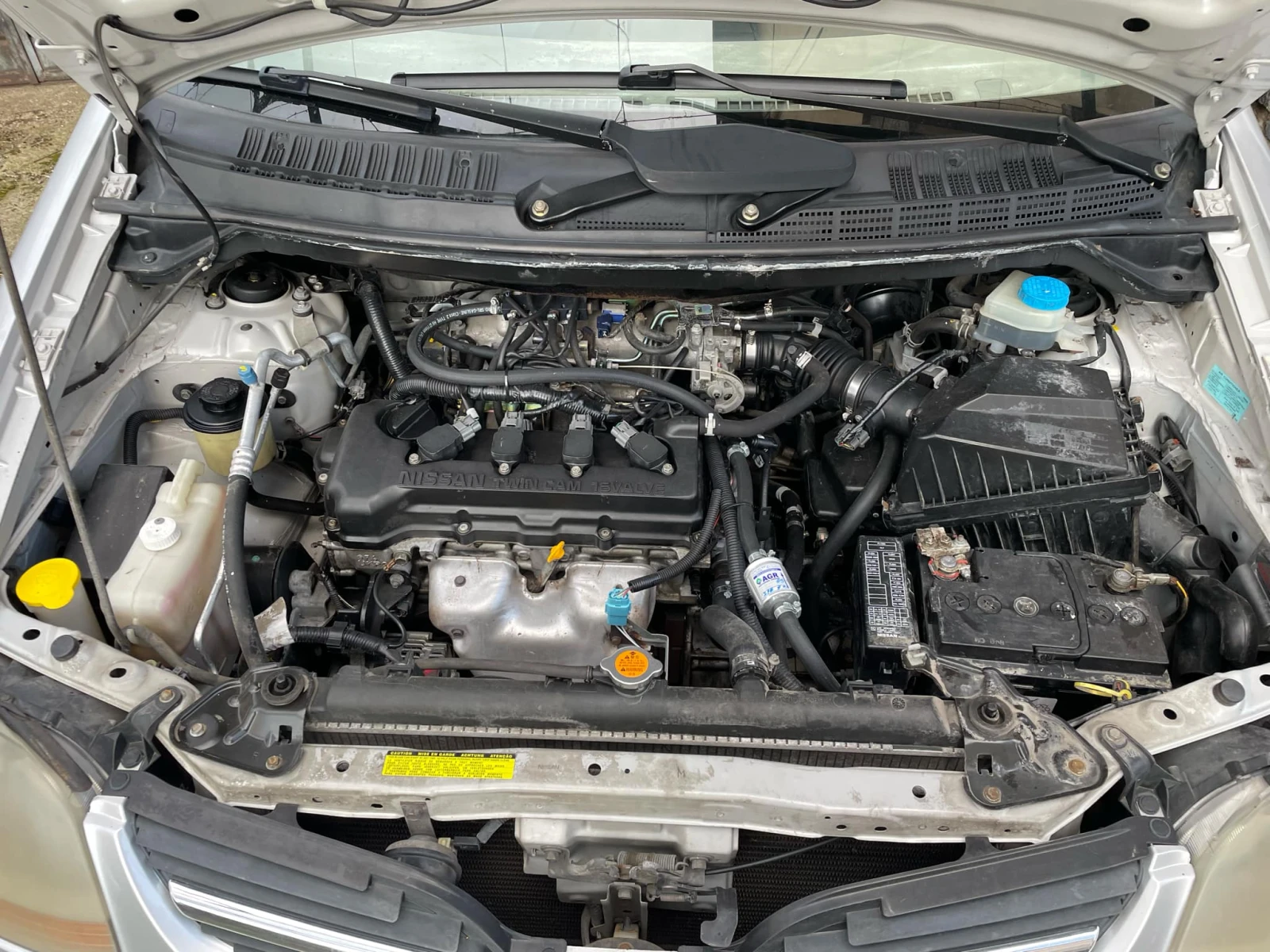 Nissan Almera tino  - изображение 10