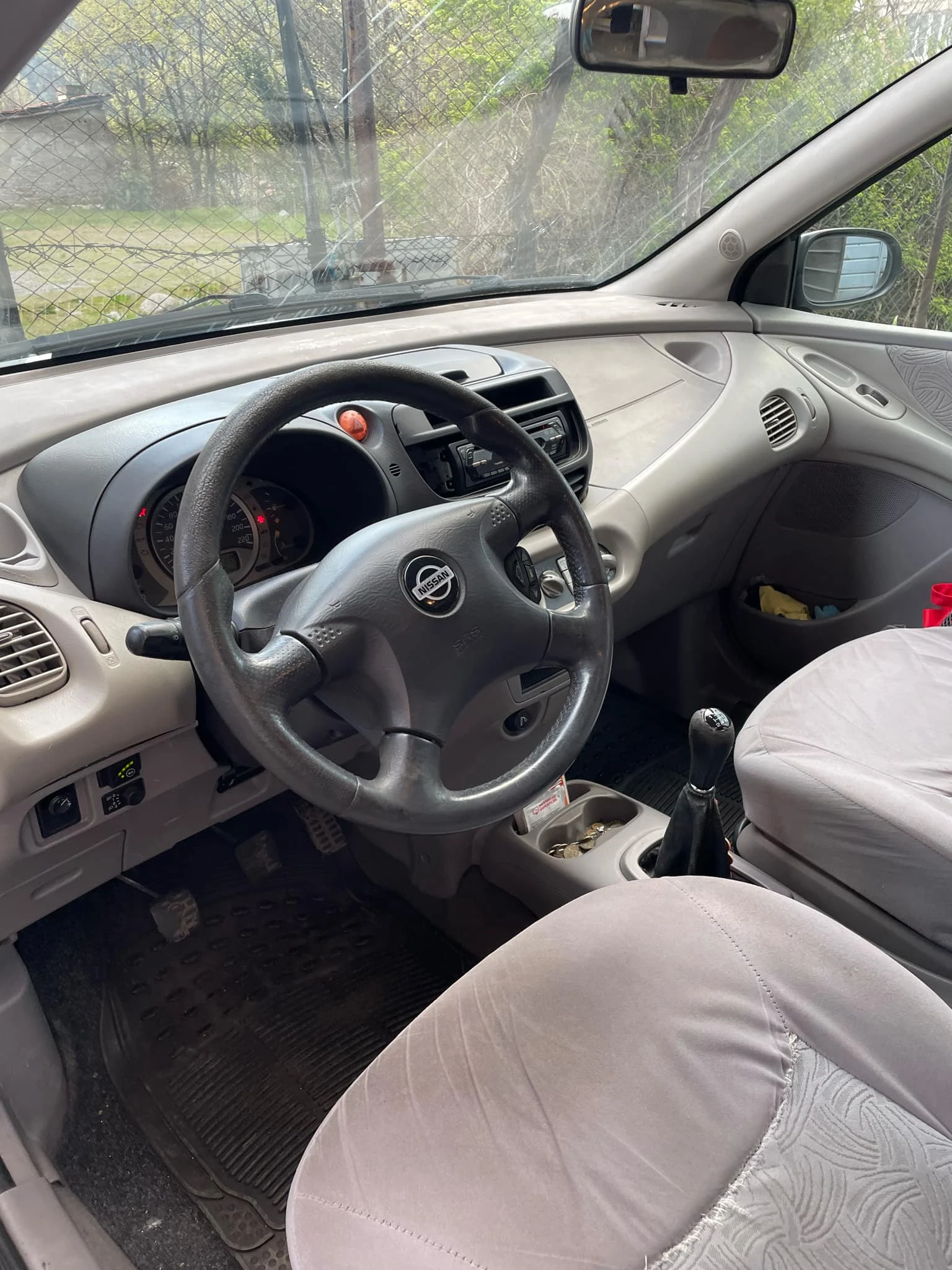 Nissan Almera tino  - изображение 5