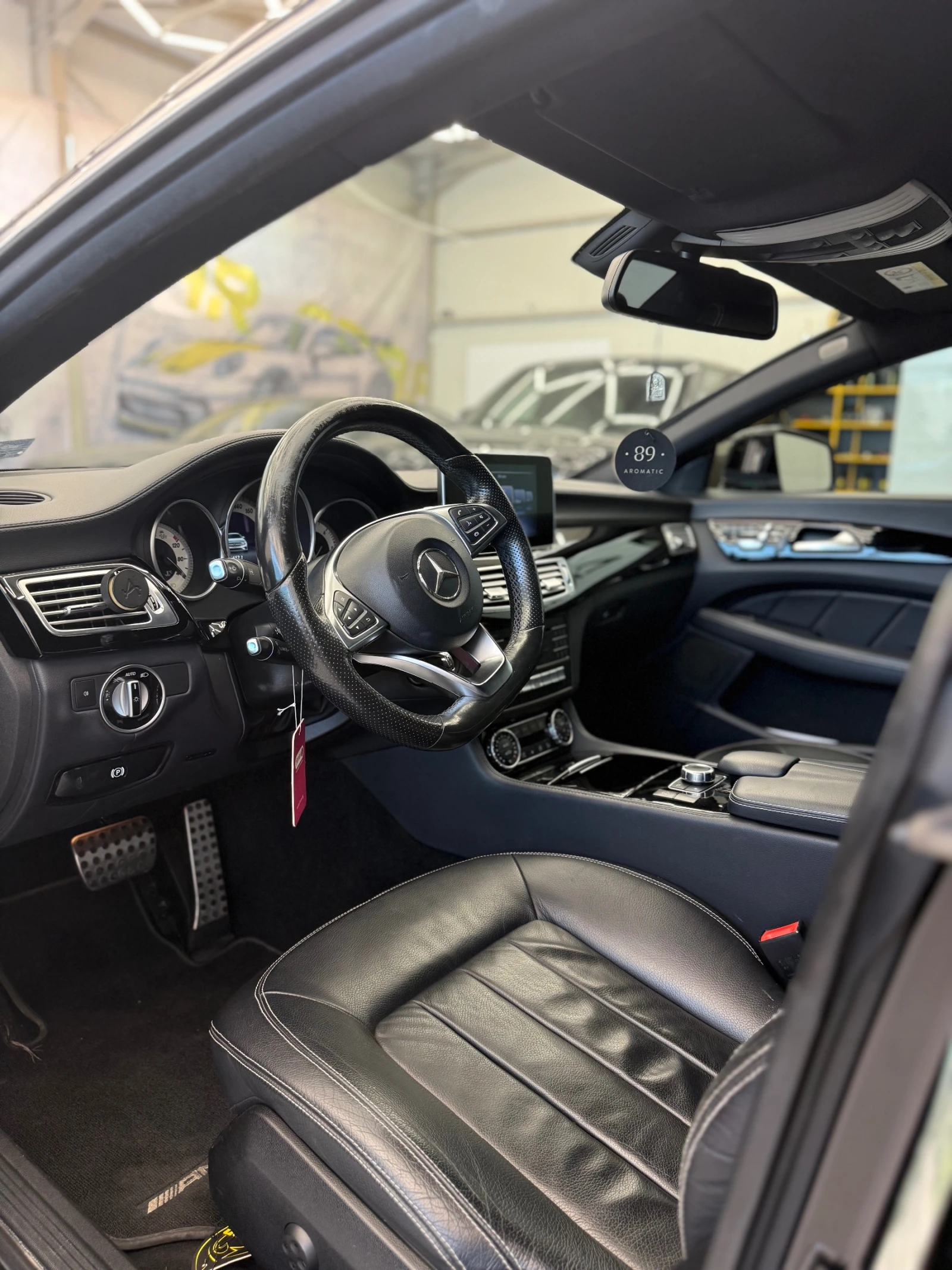 Mercedes-Benz CLS 350  - изображение 10