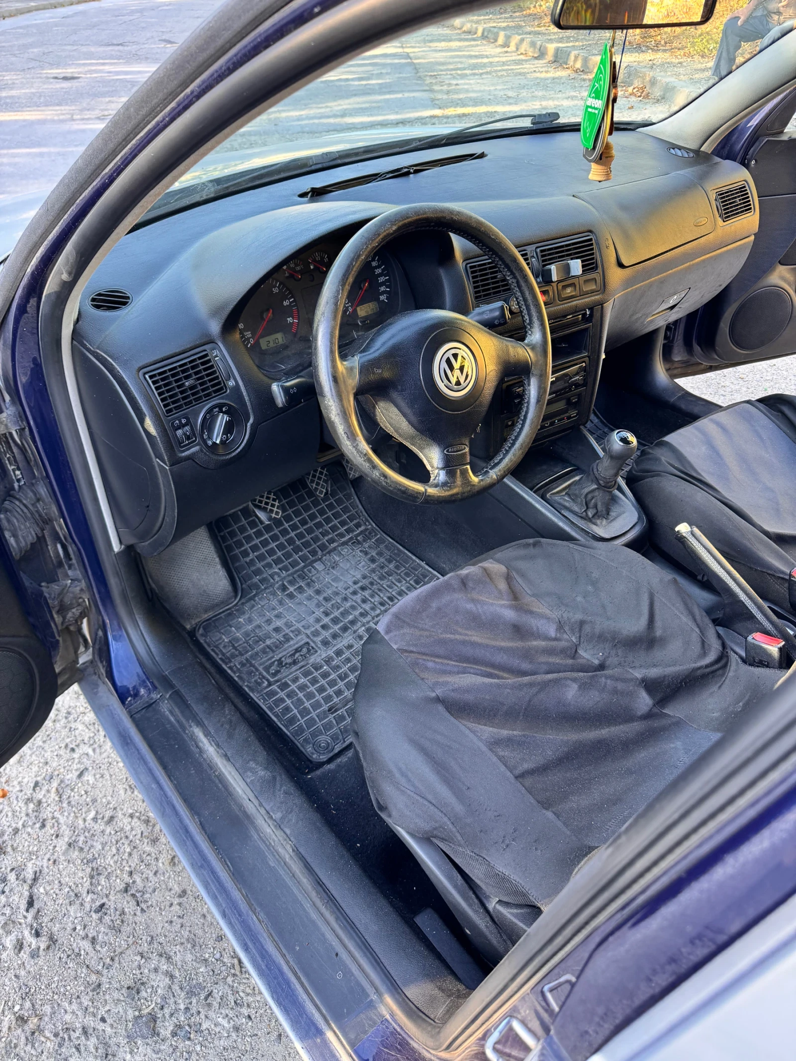 VW Golf  - изображение 4