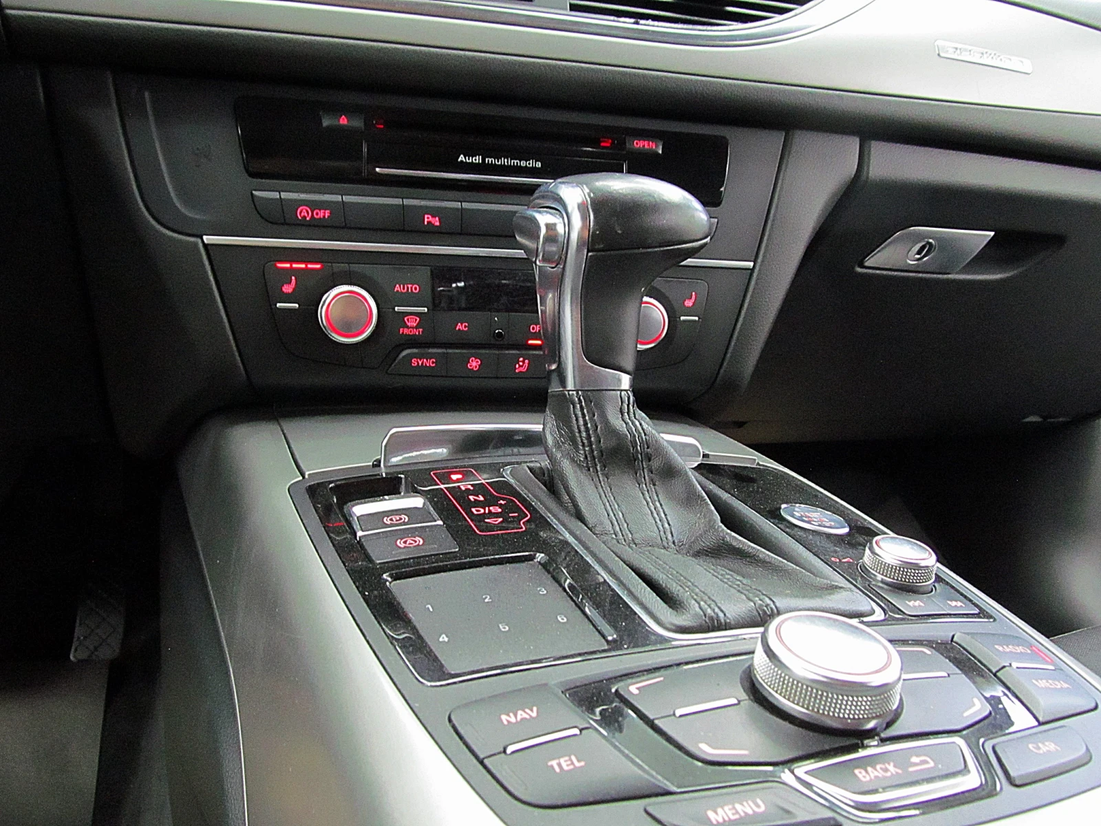 Audi A6 S-LINE/F1/LED/NAVI/ TOP!!!  | Mobile.bg   13