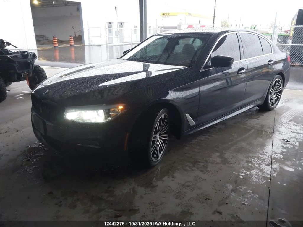 BMW 530 * XDRIVE * CARFAX * БЕЗ ПЪРВОНАЧАЛНА ВНОСКА - изображение 2