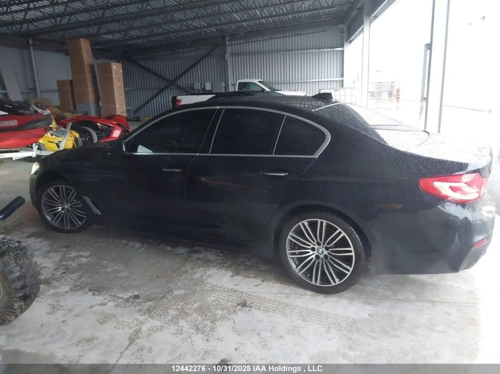 BMW 530 * XDRIVE * CARFAX *    | Mobile.bg   14