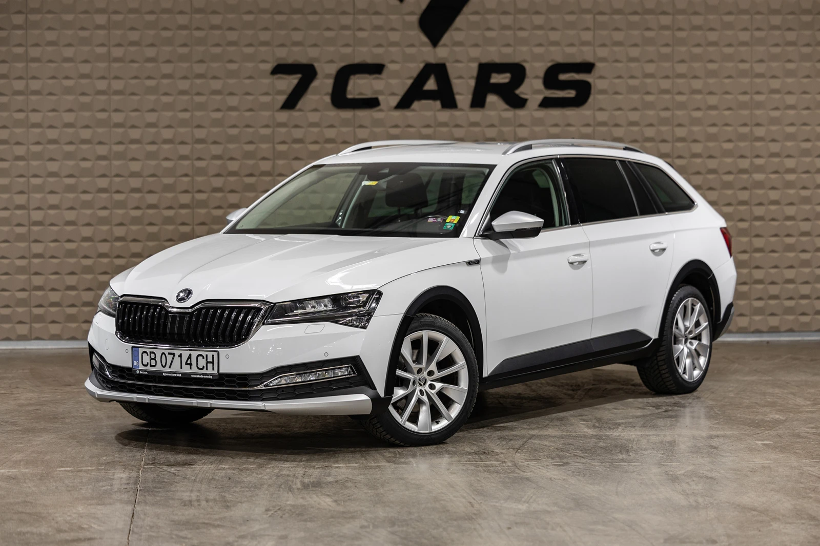 Skoda Superb 2.0TDI* 4×4* 7DSG* SCOUT* DISTRONIC*  | Mobile.bg   1