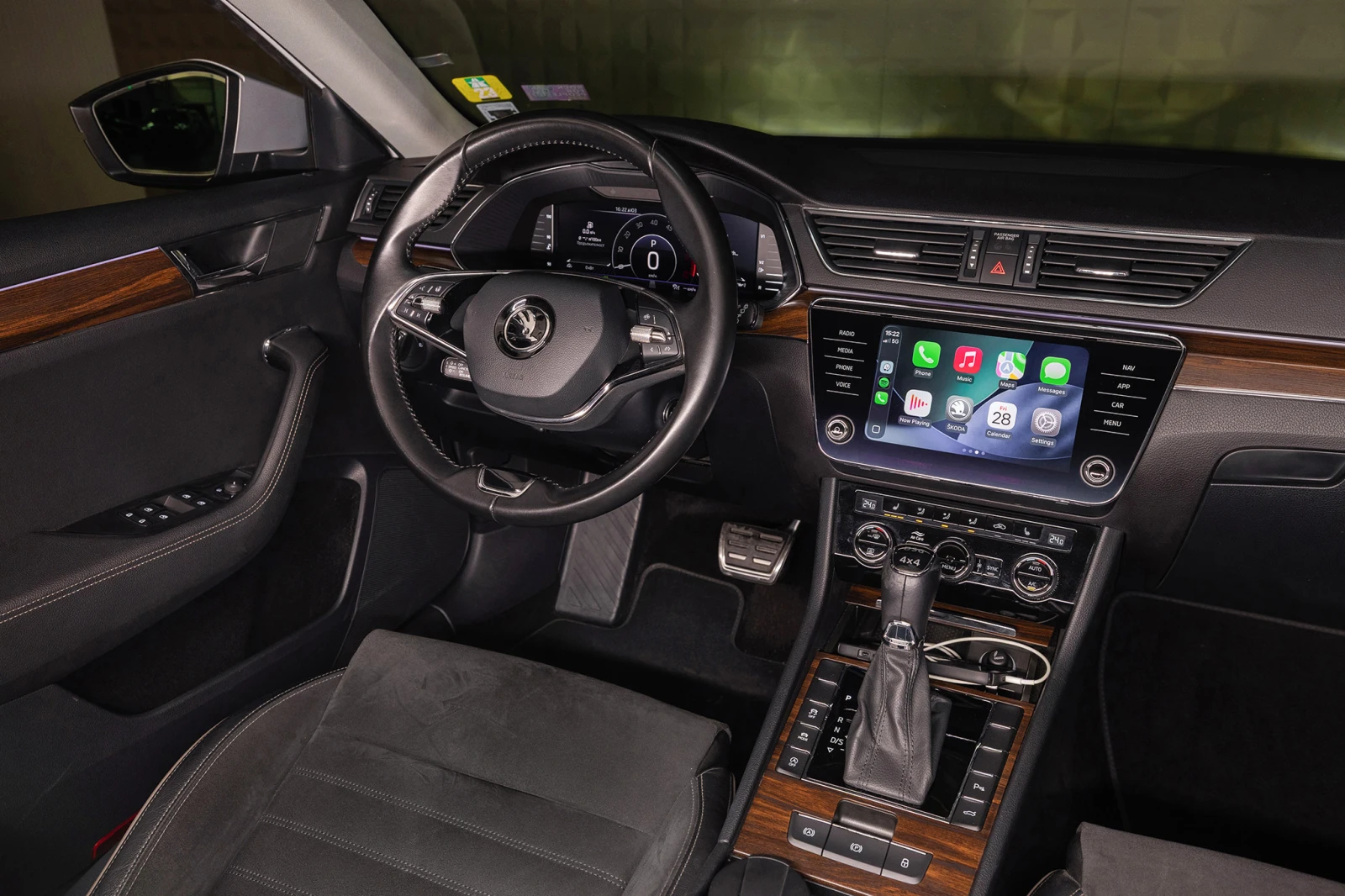 Skoda Superb 2.0TDI* 4×4* 7DSG* SCOUT* DISTRONIC*  | Mobile.bg   11