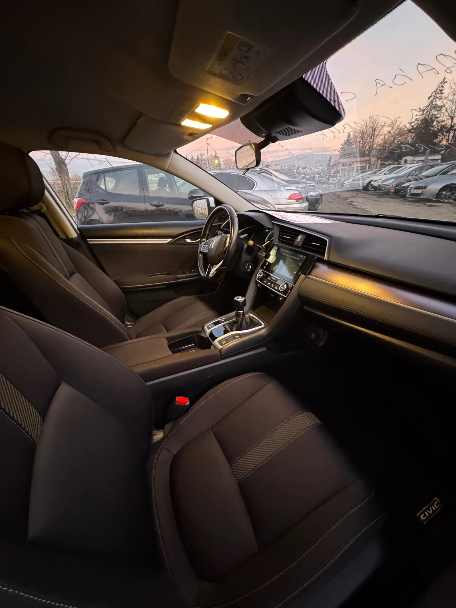 Honda Civic 1.5 SPORT SPORT  - изображение 10