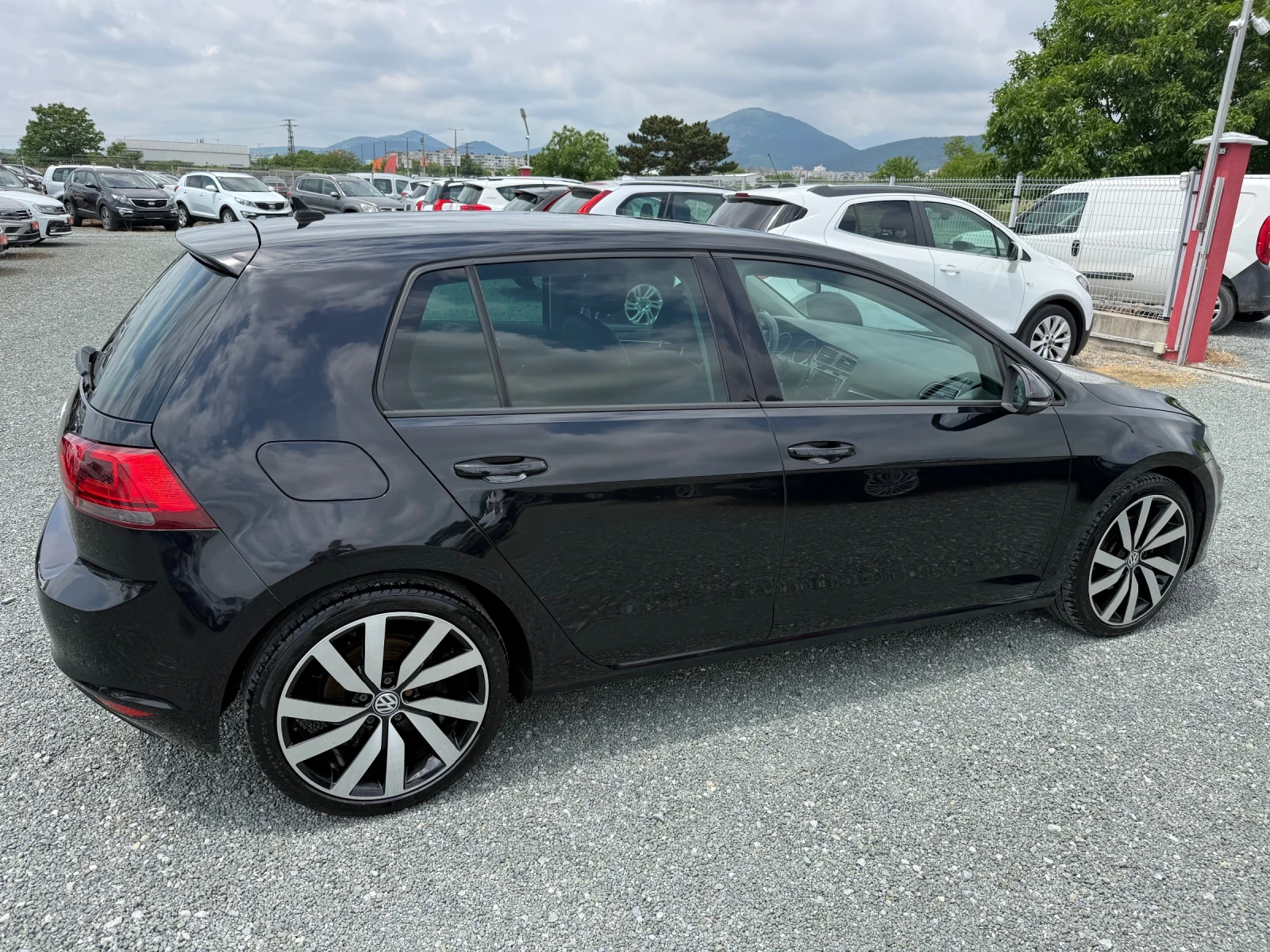 VW Golf (KATO НОВА), снимка 5 - Автомобили и джипове - 54121870