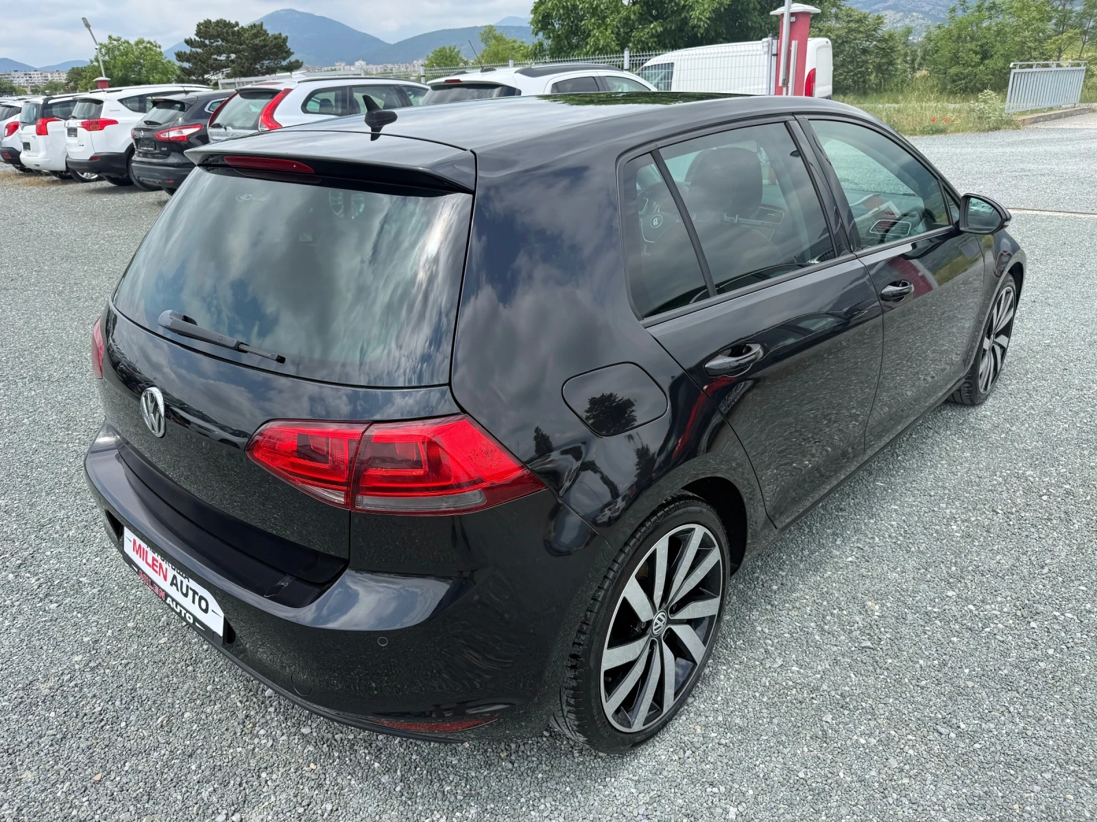 VW Golf (KATO НОВА), снимка 6 - Автомобили и джипове - 54121870