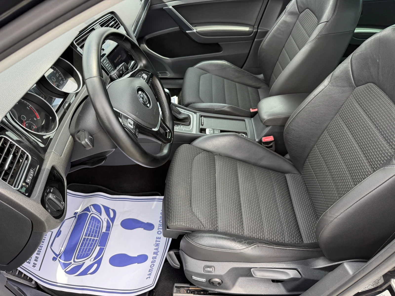 VW Golf (KATO НОВА), снимка 11 - Автомобили и джипове - 54121870